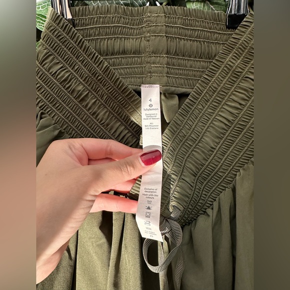 Lululemon The Everyday Skirt in Sage - EXCELLENT/LIKE NEW CONDITION - Picture 8 of 8